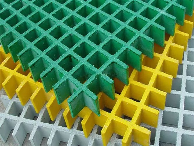 Fiberglass grating
