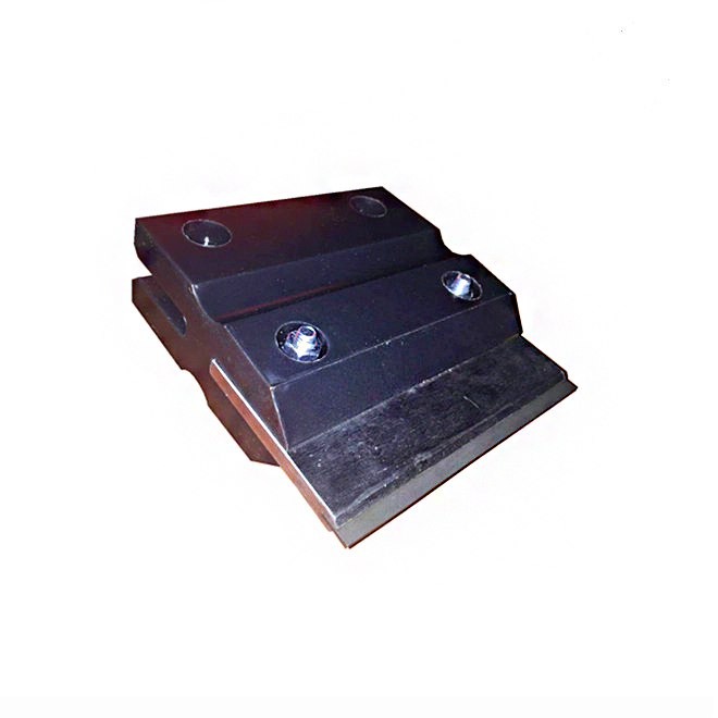 Tungsten carbide blade